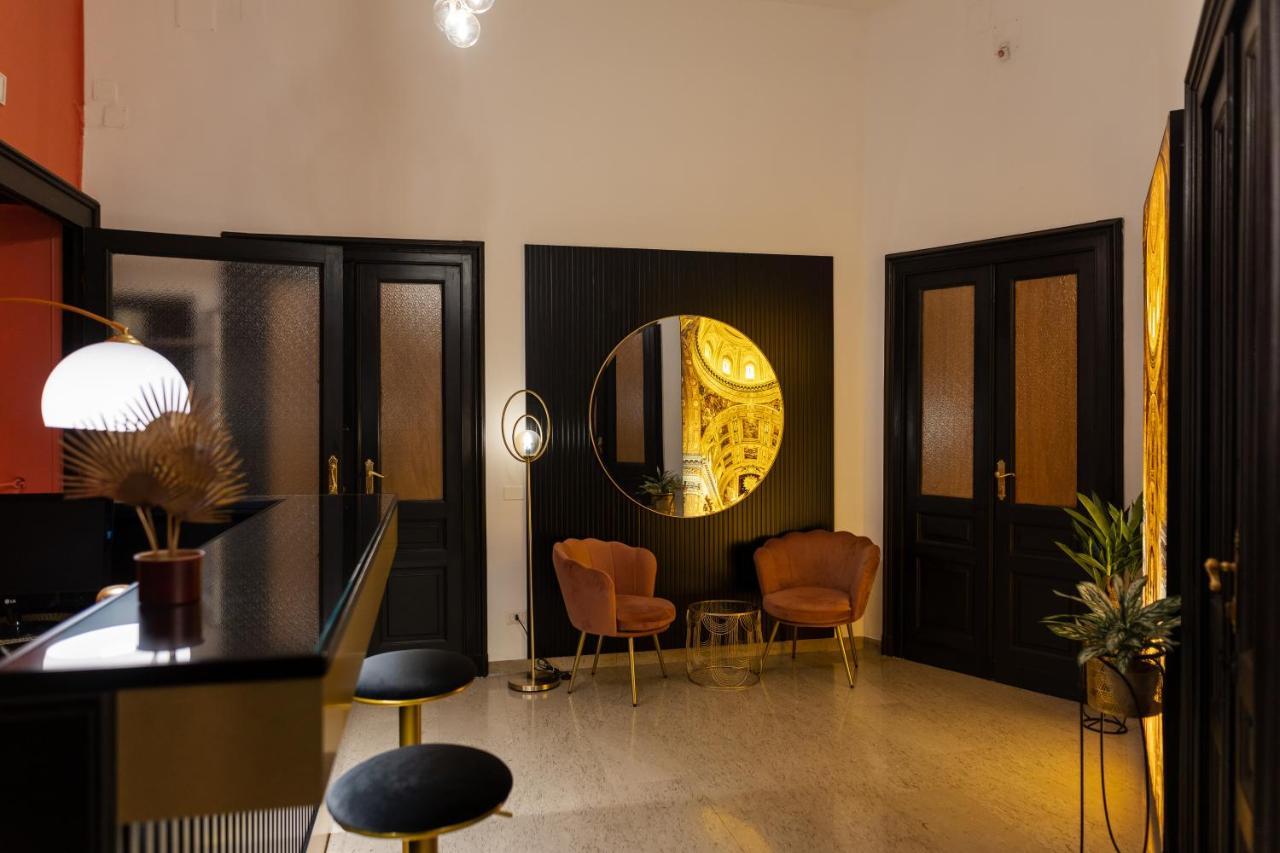Hotel La Lepre Felice-Bovio Nápoles Exterior foto